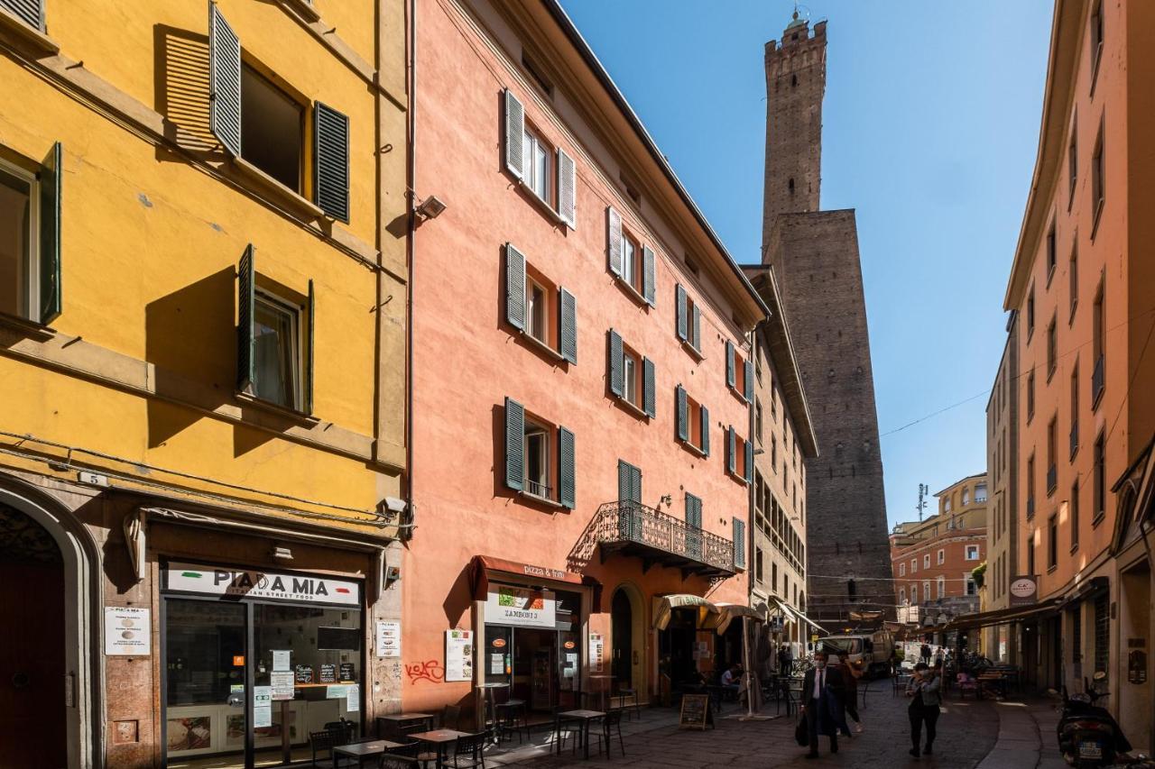La Mansarda Di Via Zamboni By Wonderful Italy Appartement Bologna Buitenkant foto